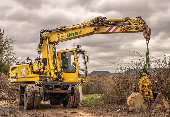 挖机保养步骤详解：让机械更持久